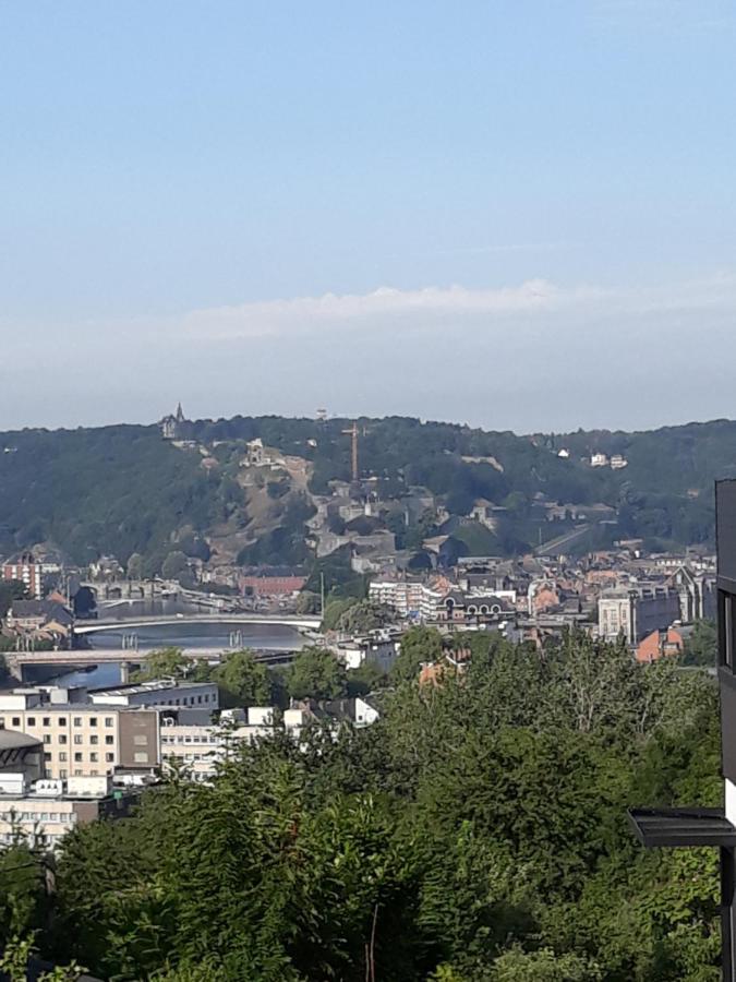 Bed Vue Sur Vallee De La Meuse Namur Bouge Exterior photo